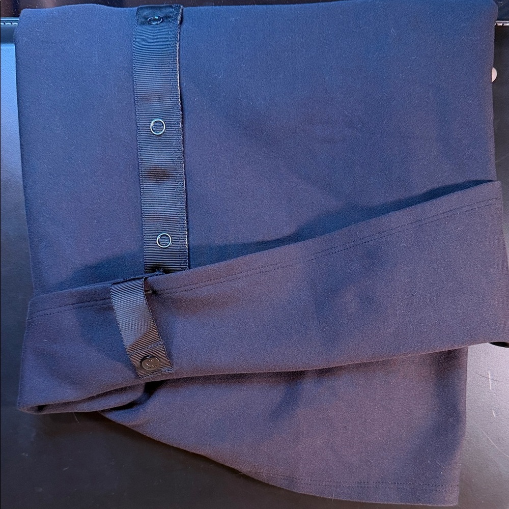 Black LuLu Vinyasa Scarf - Reversible